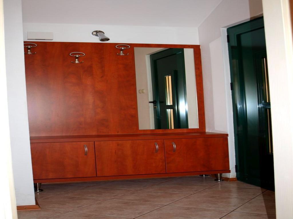 Apartments Mia Postira Habitación foto